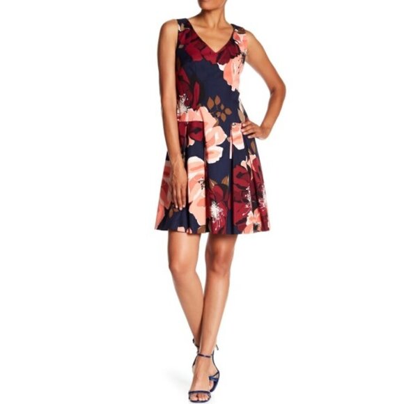 Trina Turk Devoted Pleated Floral Sleeveless Dress - Picture 1 of 2